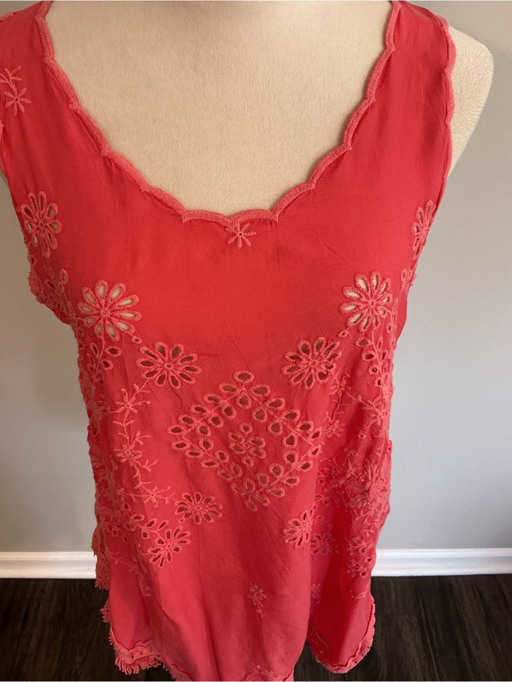 Johnny Was Calypso Coral Eyelet Embroidered Tank - Picture 4 of 10